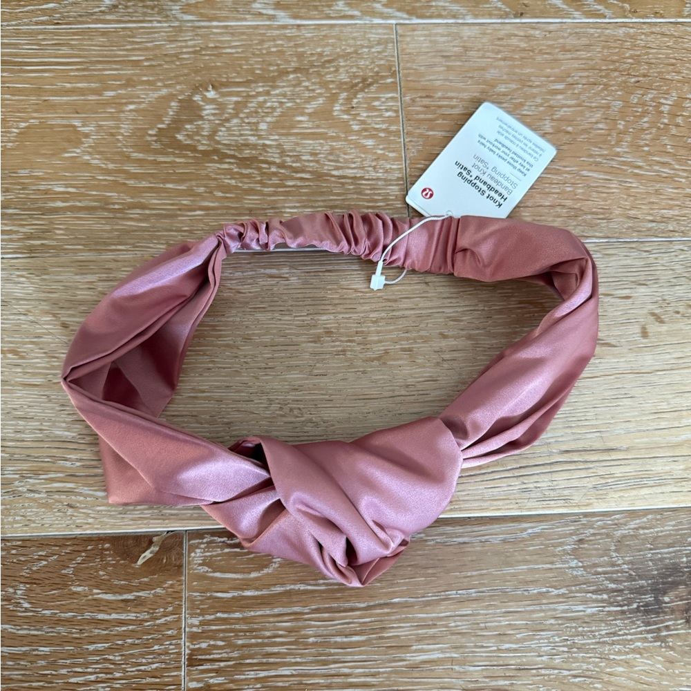 Lululemon Knot Stopping headband